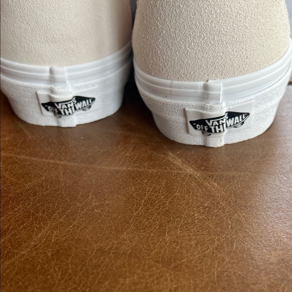 Vans Off-White High-Top Sneakers - Picture 2 of 3